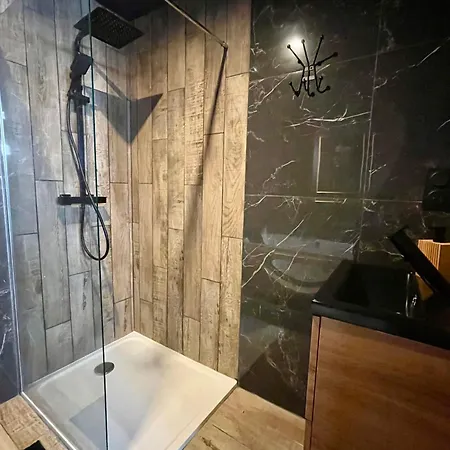 Sleep'in Cities Le Saphir Balnéo